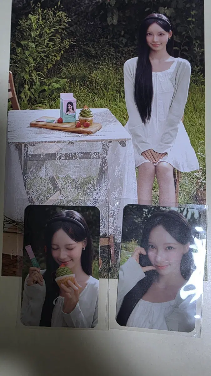 그레인온 베리말차 리센느 원이 포카 세트 엽서 팝니다