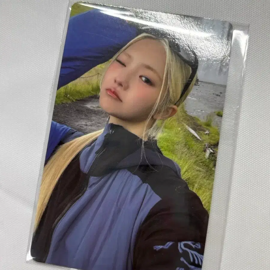 튜이드 서희 위버스 럭드 럭키드로우 미공포 포카 포토카드