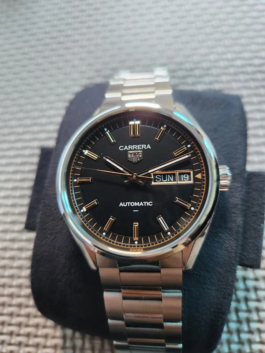 태그호이어 까레라 최신형 무브 로즈골드 41mm 데이데이트 오토매틱 풀셋