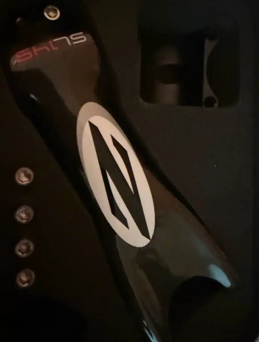짚 Zipp sl 145