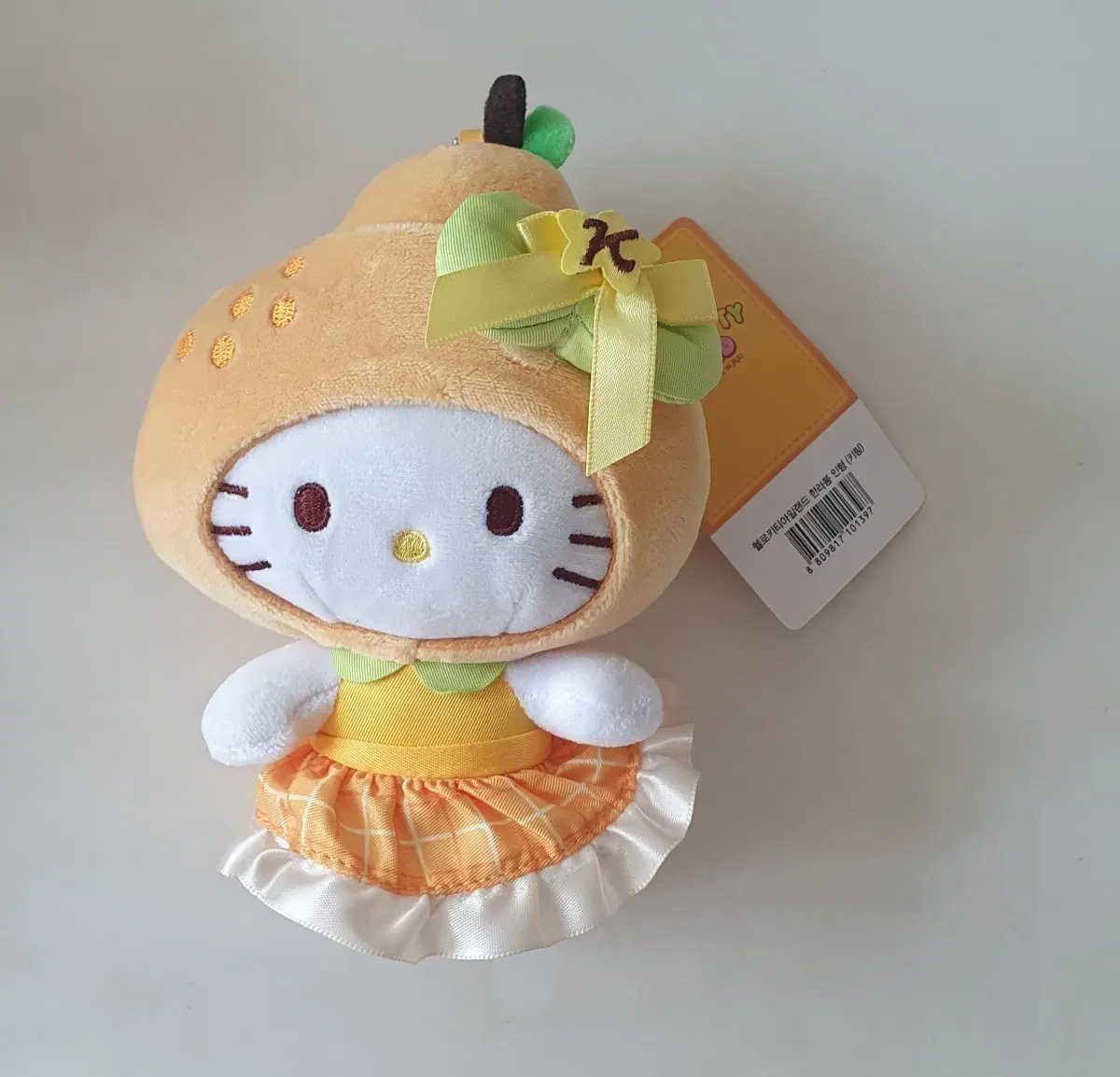 헬로키티 한라봉 인형 키링 새상품