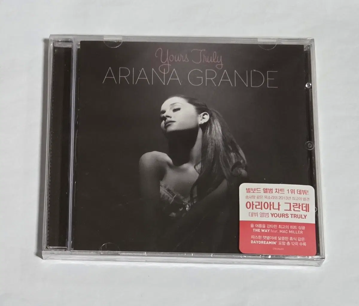 미개봉 아리아나 그란데 Yours Truly 앨범 시디 CD