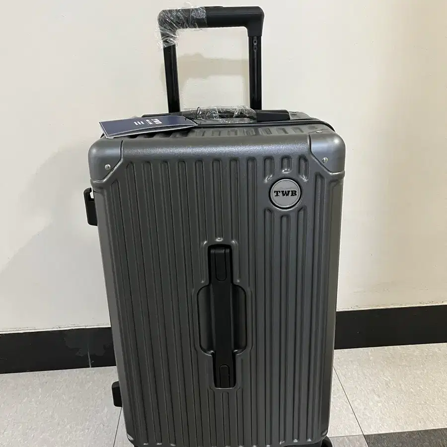 <새상품> 가벼운 20L 캐리어