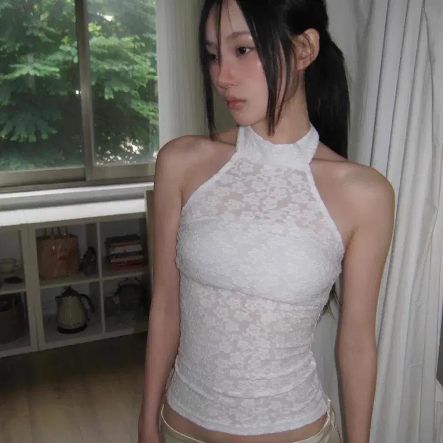 블랙 레이스 홀터넥 탑