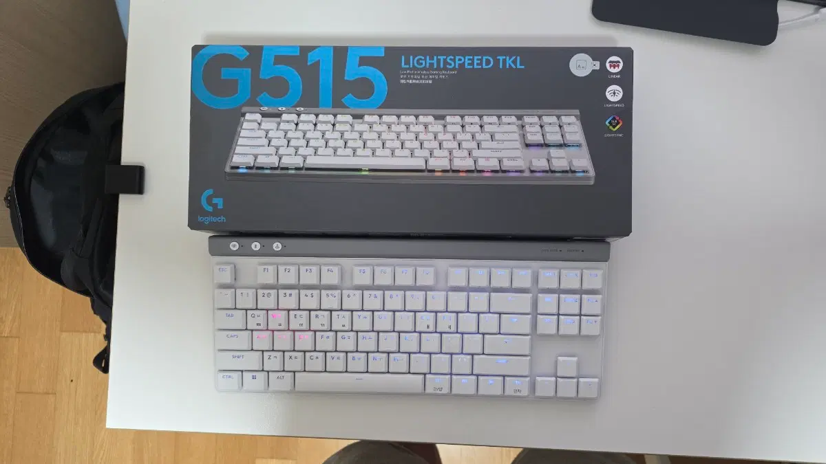 로지텍 G515 LIGHTSPEED TKL 무선 게이밍 키보드 화이트