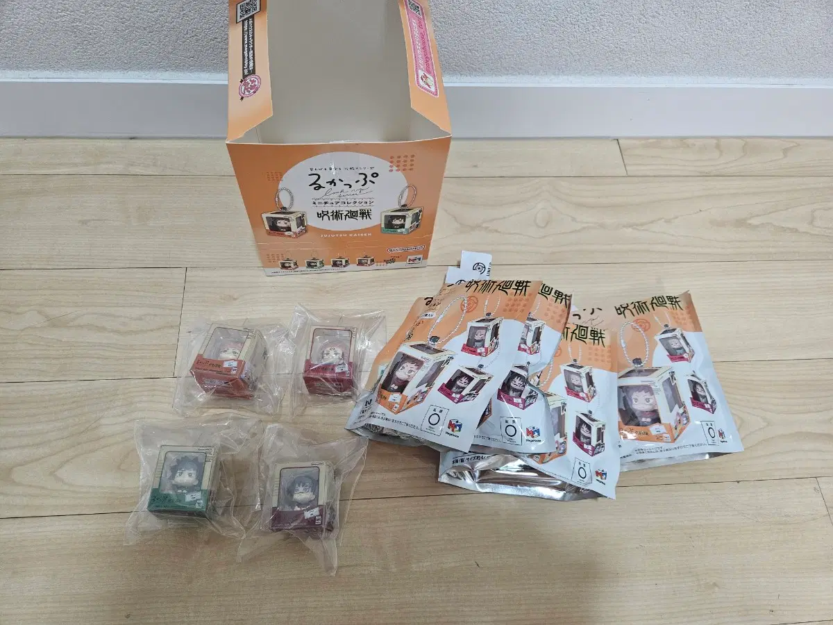 메가하우스 주술회전 미니룩업 키링 풀세트