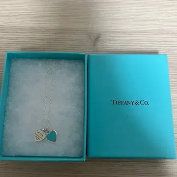 ティファニー＆コリターンツダブルハートダイヤミントネックレス
