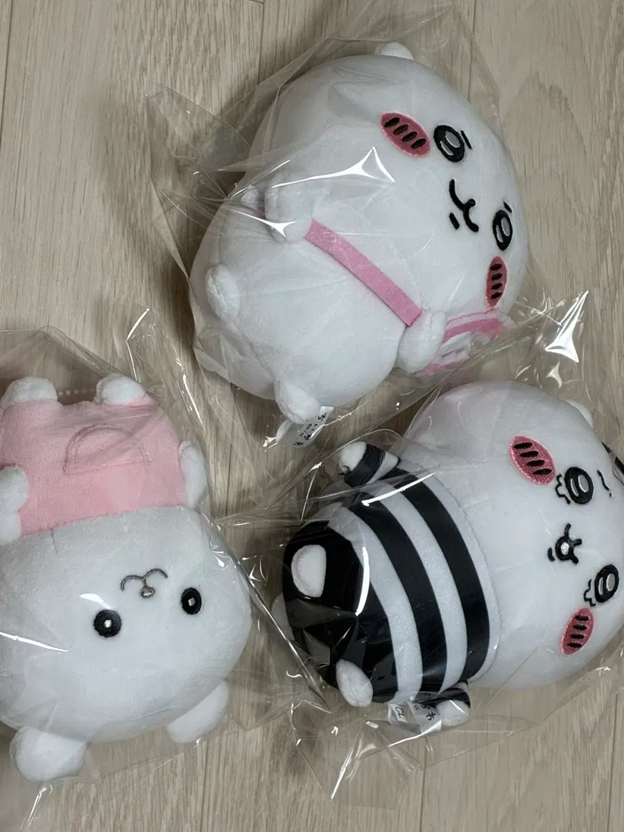 치이카와 토벌봉, 죄수, 무슨무슨 바니아 누이 일괄