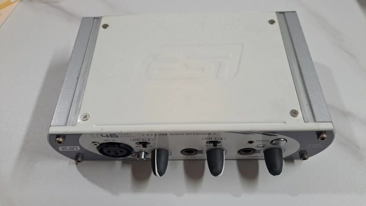 ESI U46XL 4x6 USB 오디오 인터페이스