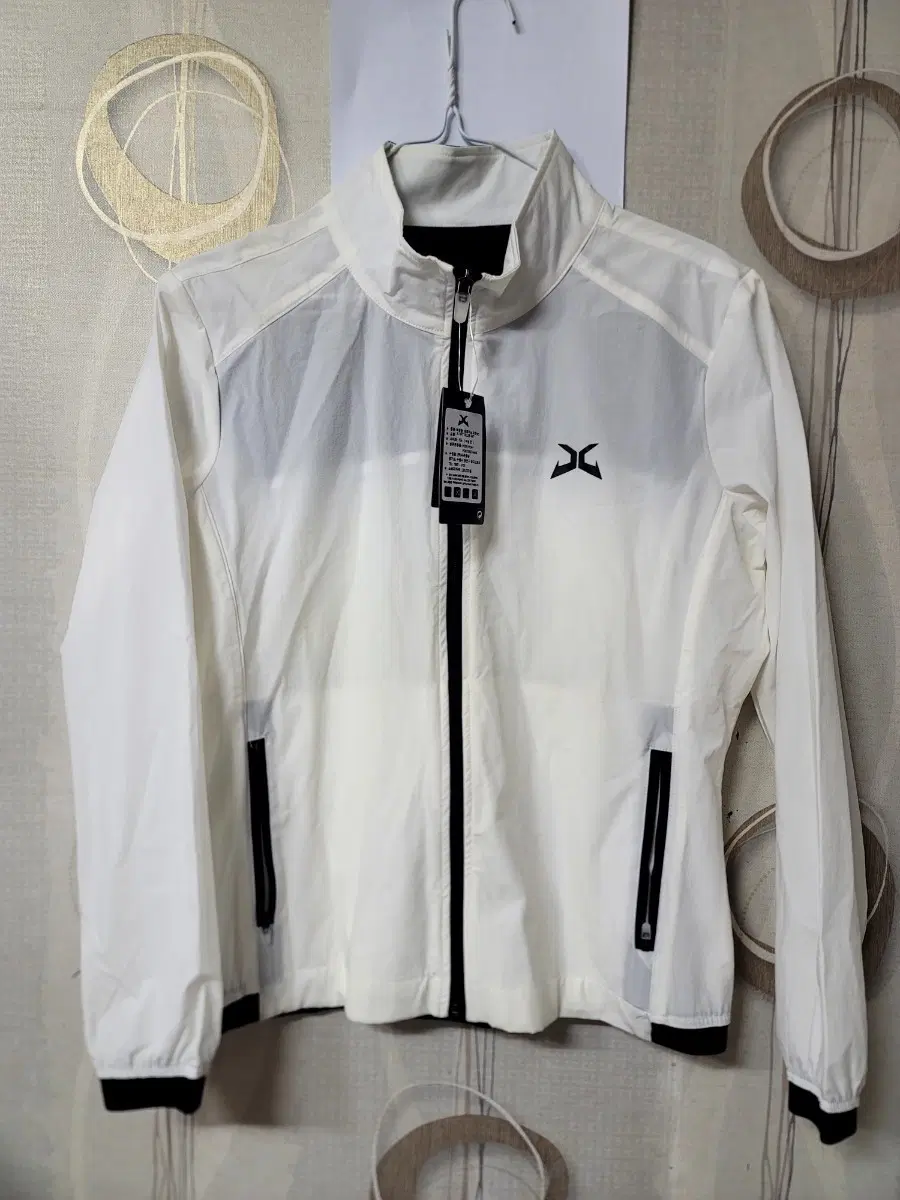 XEXIOM 윈드브레이커 여성 자켓 화이트85 새상품