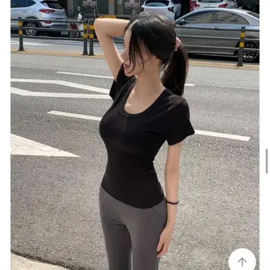 여성 반팔티 블랙 판매 교신