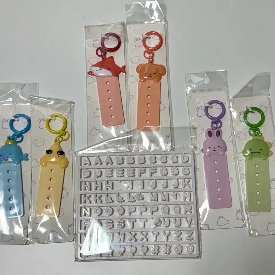 픽셀리 이니셜 키링 일괄판매