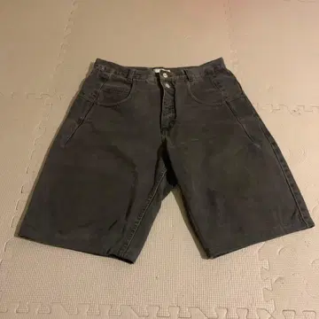GUESS 데님 숏팬츠 블랙 90s USA제 스케이터