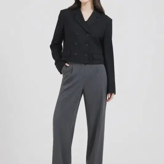 여F/브리드 울 크롭 오버핏 블레이저