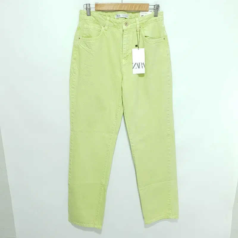 자라 하이라이즈 스트레이트 데님 팬츠 eur38_M1887