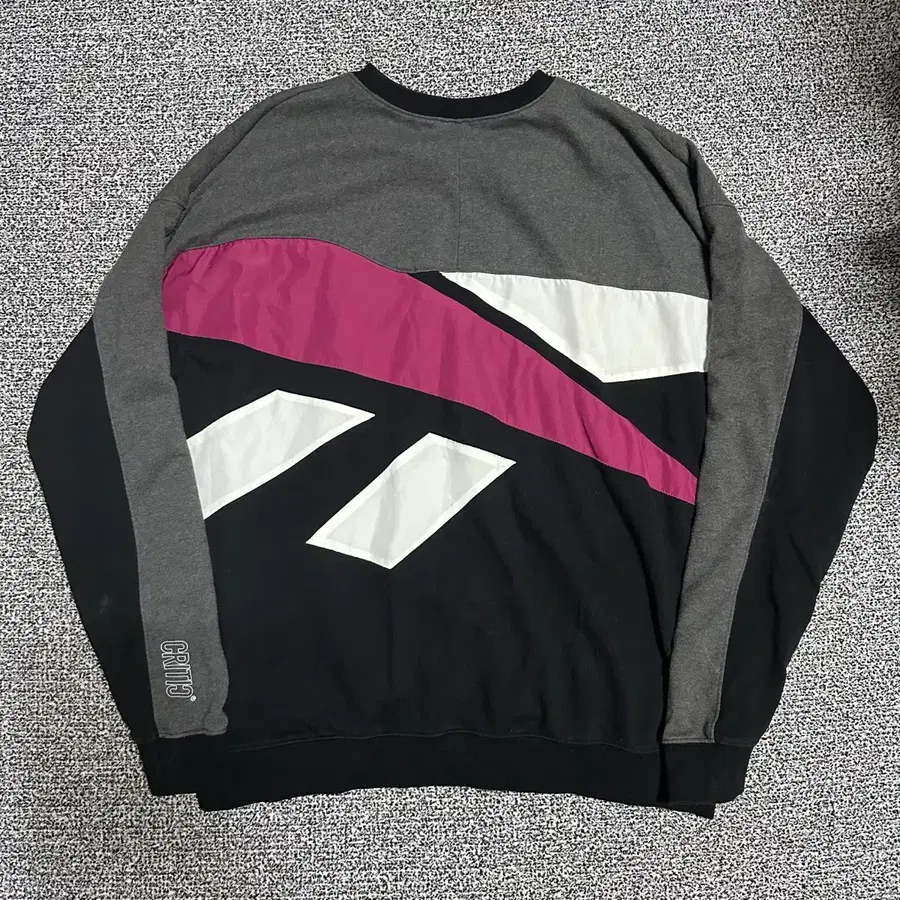 (2XL) 리복 빅로고 올드스쿨 맨투맨
