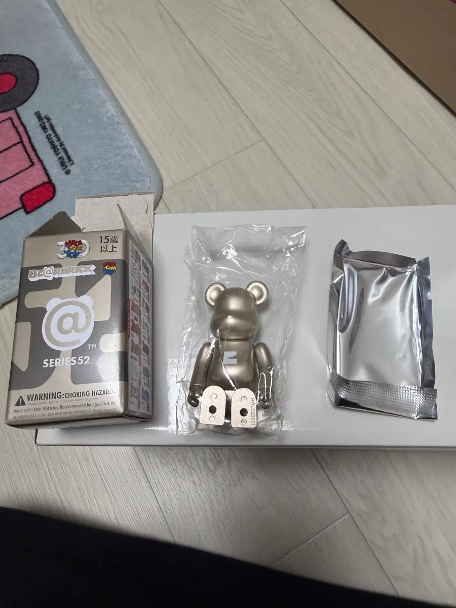베어브릭 52탄 베이직 e