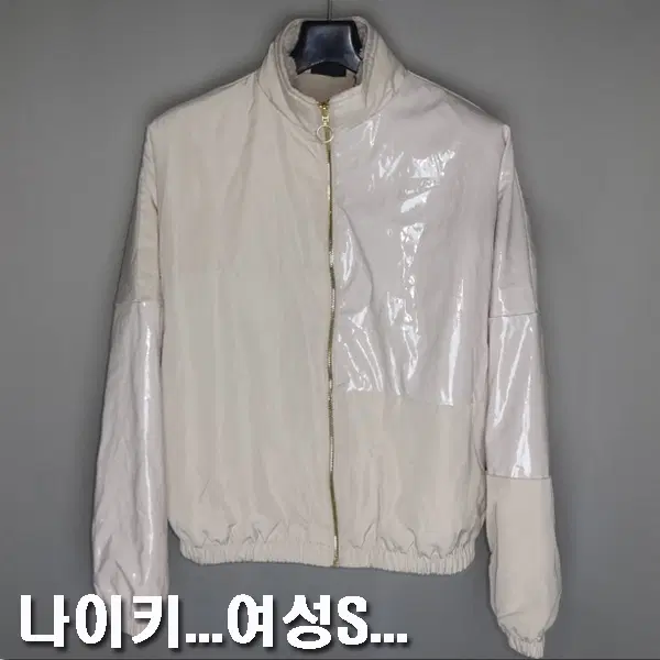 나이키/여성85-90/아이콘크래시신세틱필경량패딩자켓점퍼/3004/달순구제187