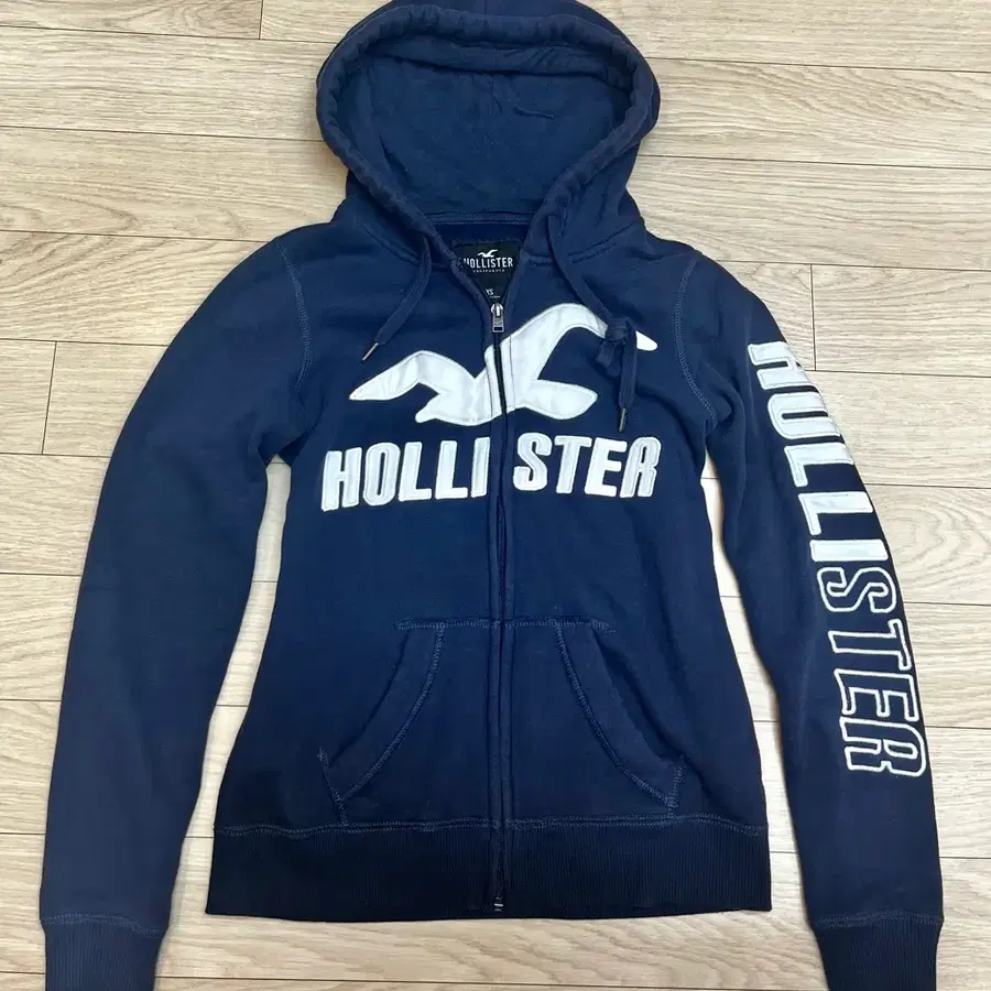 HOLLISTER 슬림핏 후드집업