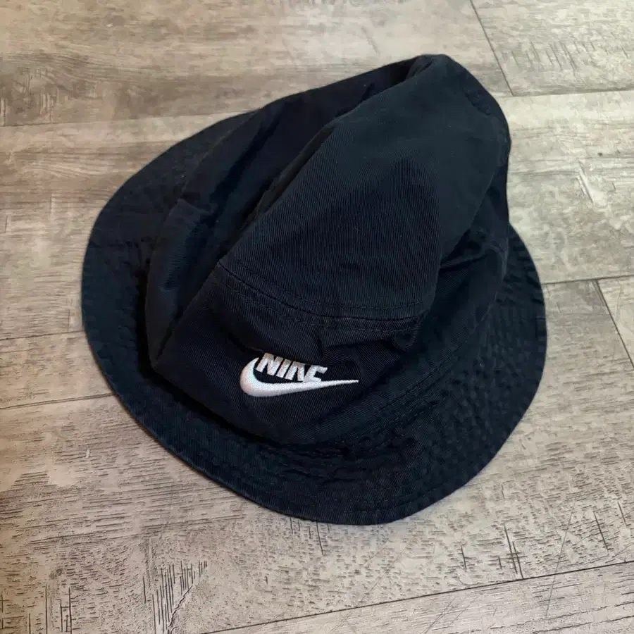 나이키 블랙 버킷햇 M