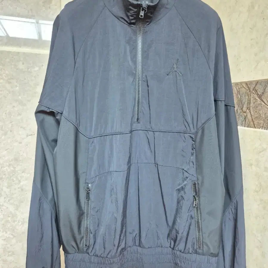 나이키조던 남자 바람막이 반하프집업(L-XL)