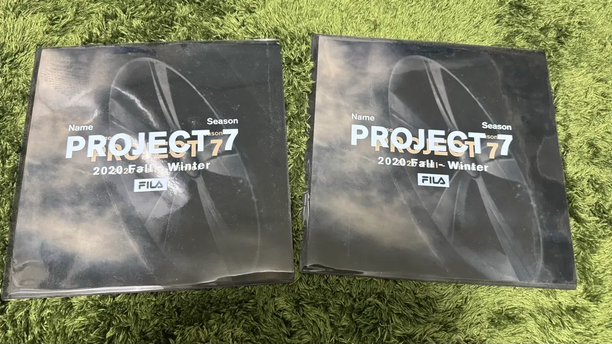 Bts x 필라 PROJECT 7 2020 FW 카탈로그 2개 세트