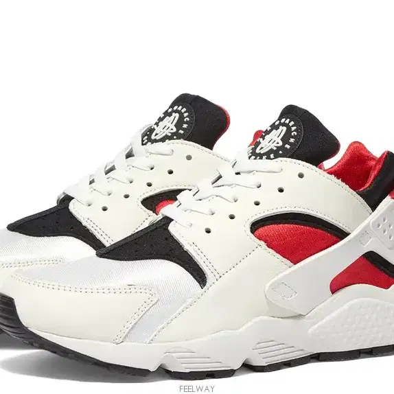 NIKE AIR HUARACHE sneaker