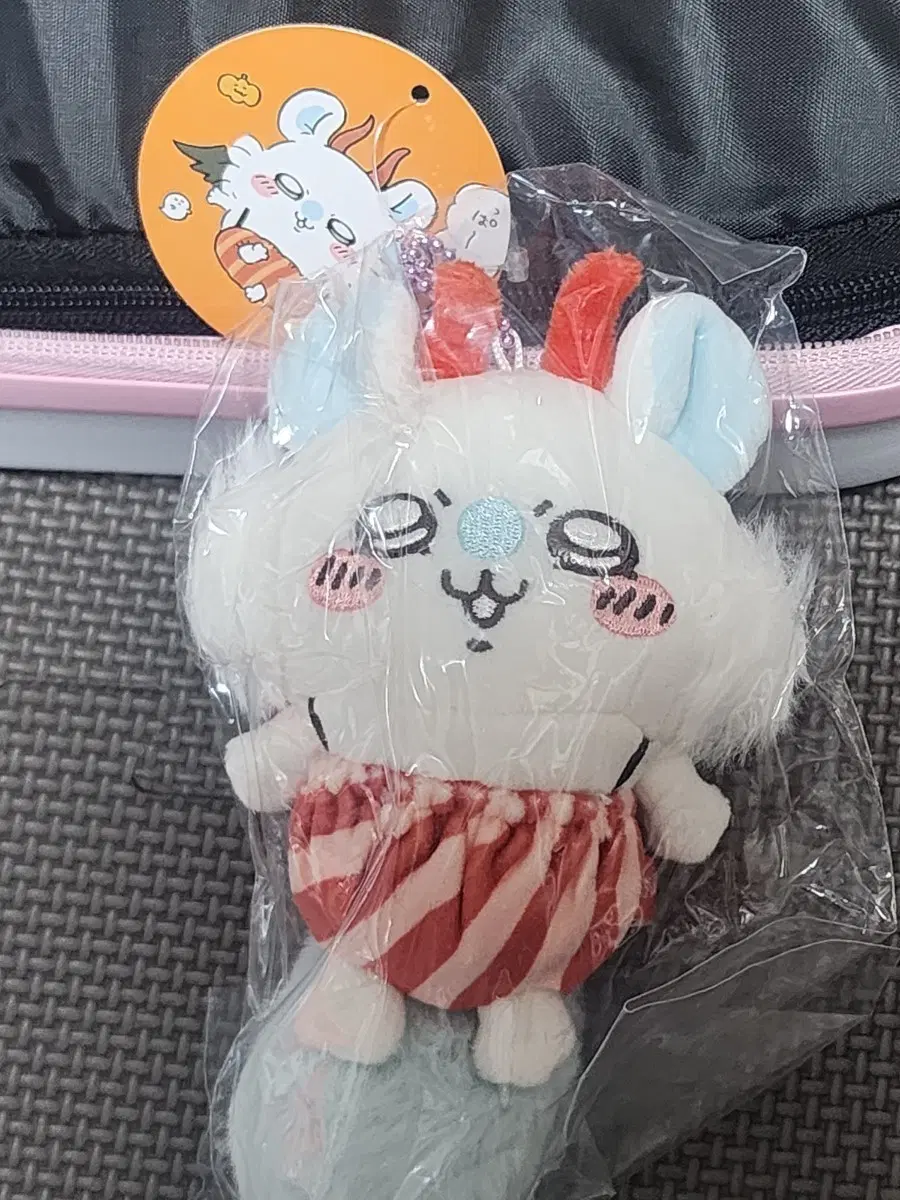 치이카와 할로윈 데빌 모몽가 마스코트