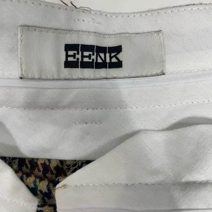 EENK 울 패턴 바지
