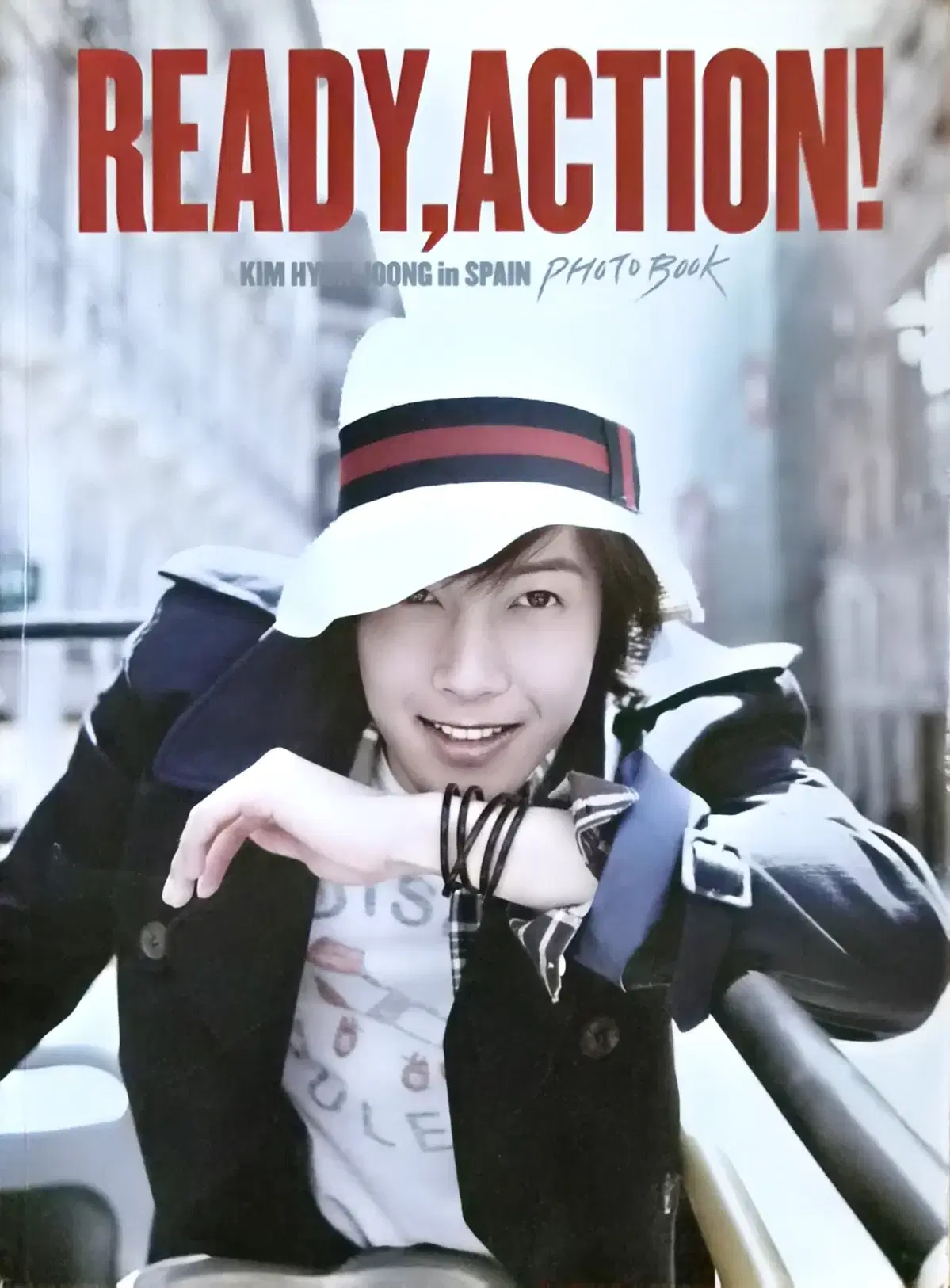 [절판/세트] 김현중 Ready Action 스페인 DVD 2Disc + 208P 포토북