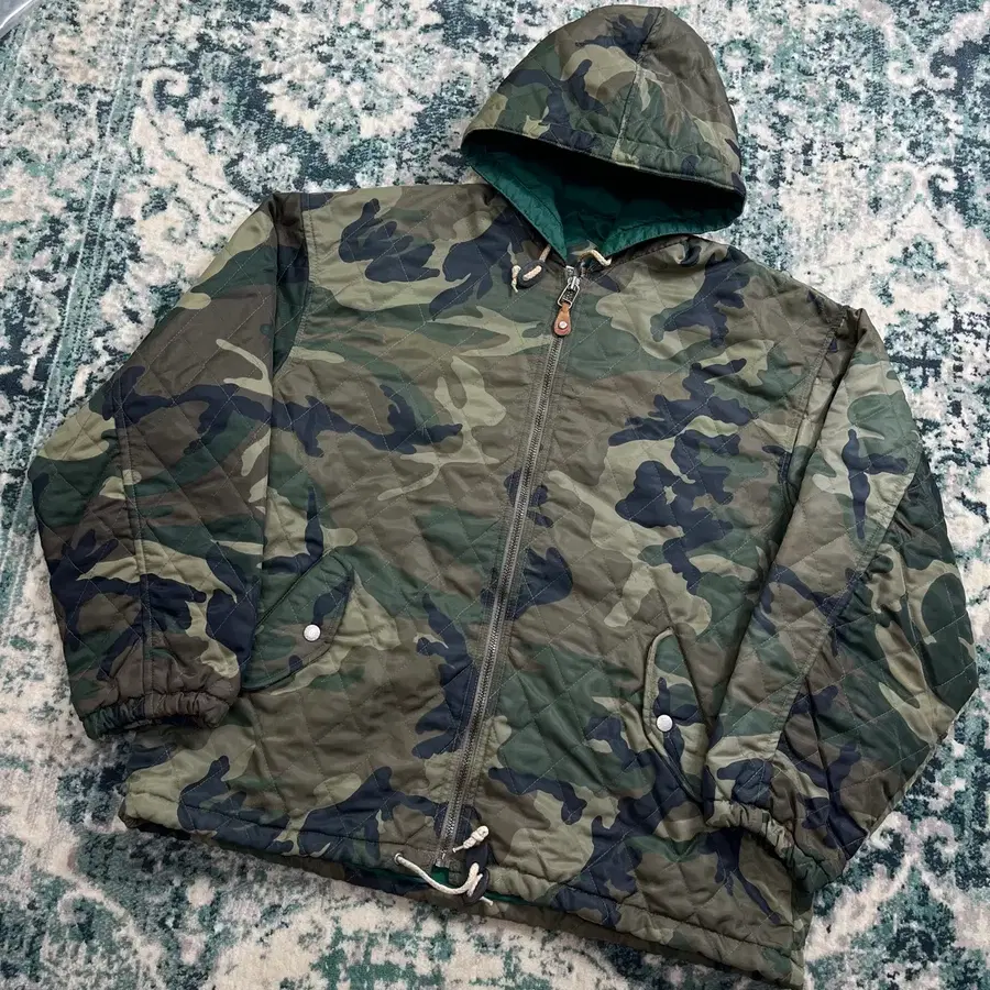 DAILY Wear Work Jon 데일리 카모플라주 퀄팅 후드 자켓 L