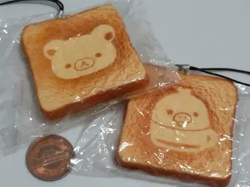 리락쿠마 식빵 스퀴즈 스트랩 2종