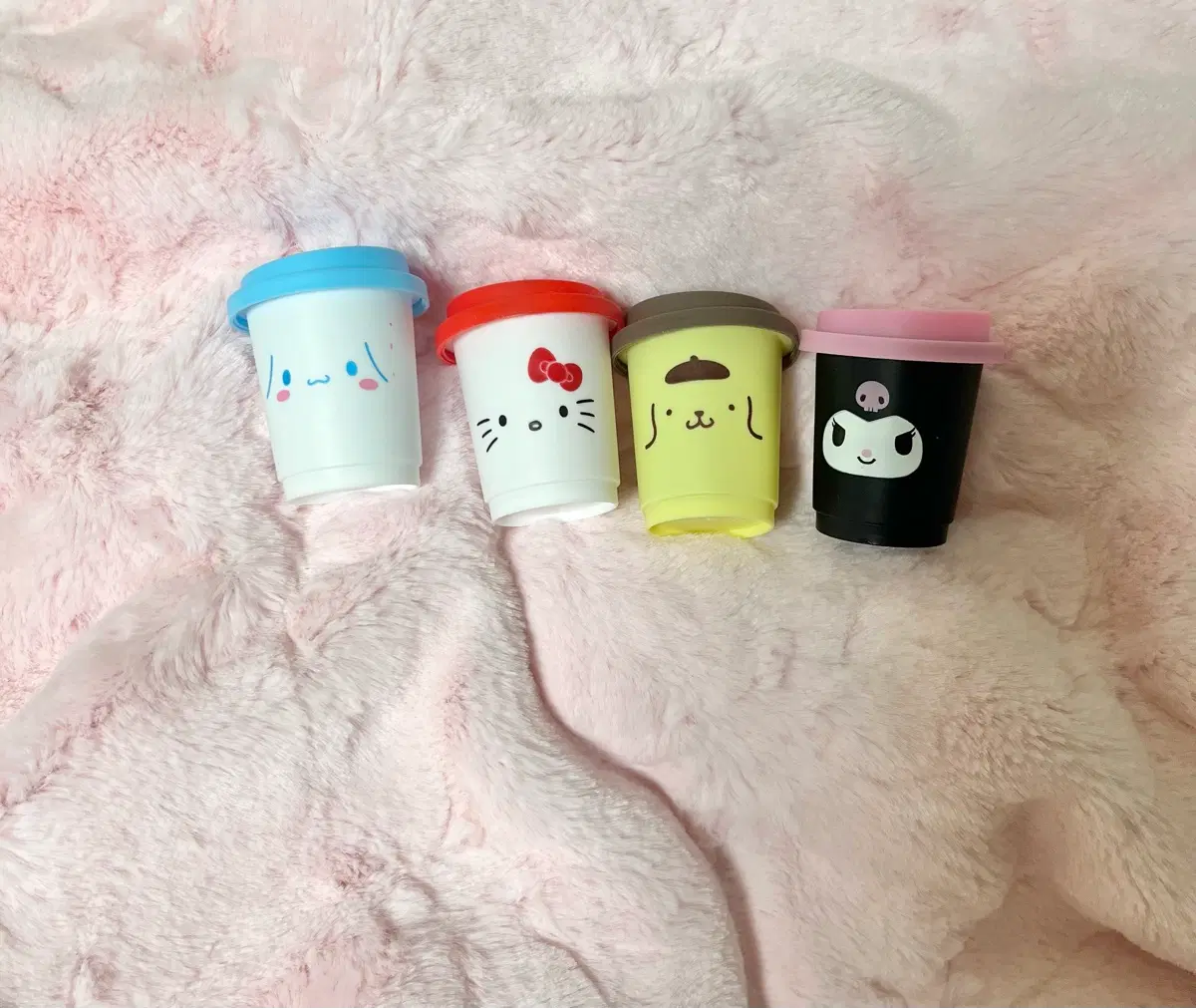 산리오 캐릭터 미니컵 세트