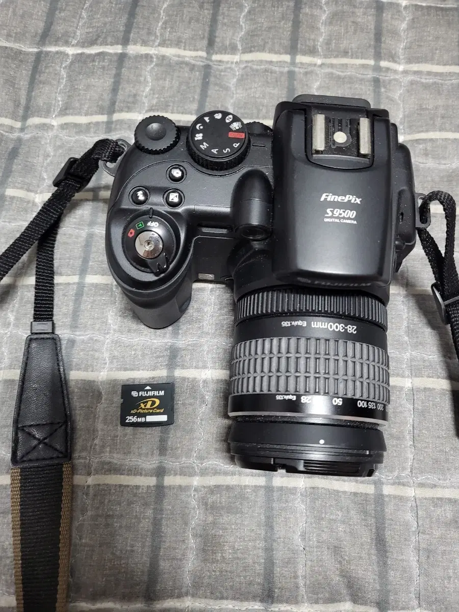 후지필름 파인픽스 S9500 디지털 카메라(cf카드슬롯고장)