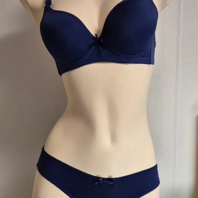 도로시와 네이비 뽕브라 팬티 스몰