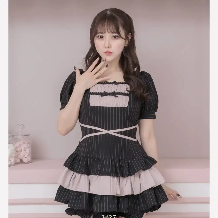 pium 피움 사다리 리본 티어드 퍼프 셋업 반팔 핑크 블랙스트라이프