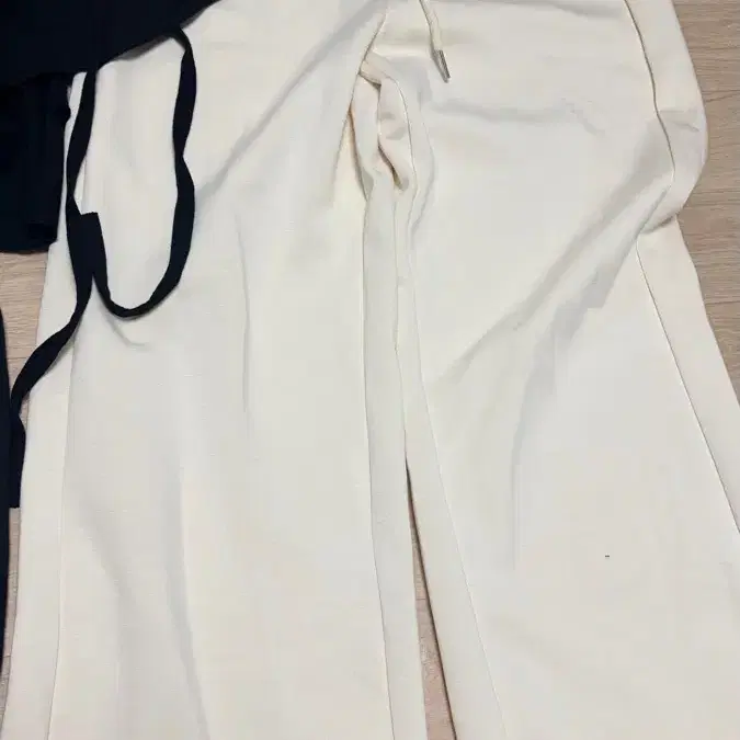 바지 선택 판매 저렴하게 팔아요 !! 일단들어와보세요