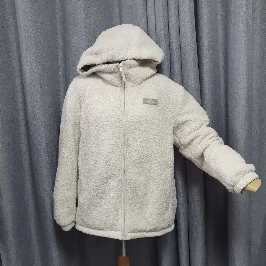 100몽벨 양면 패딩 자켓