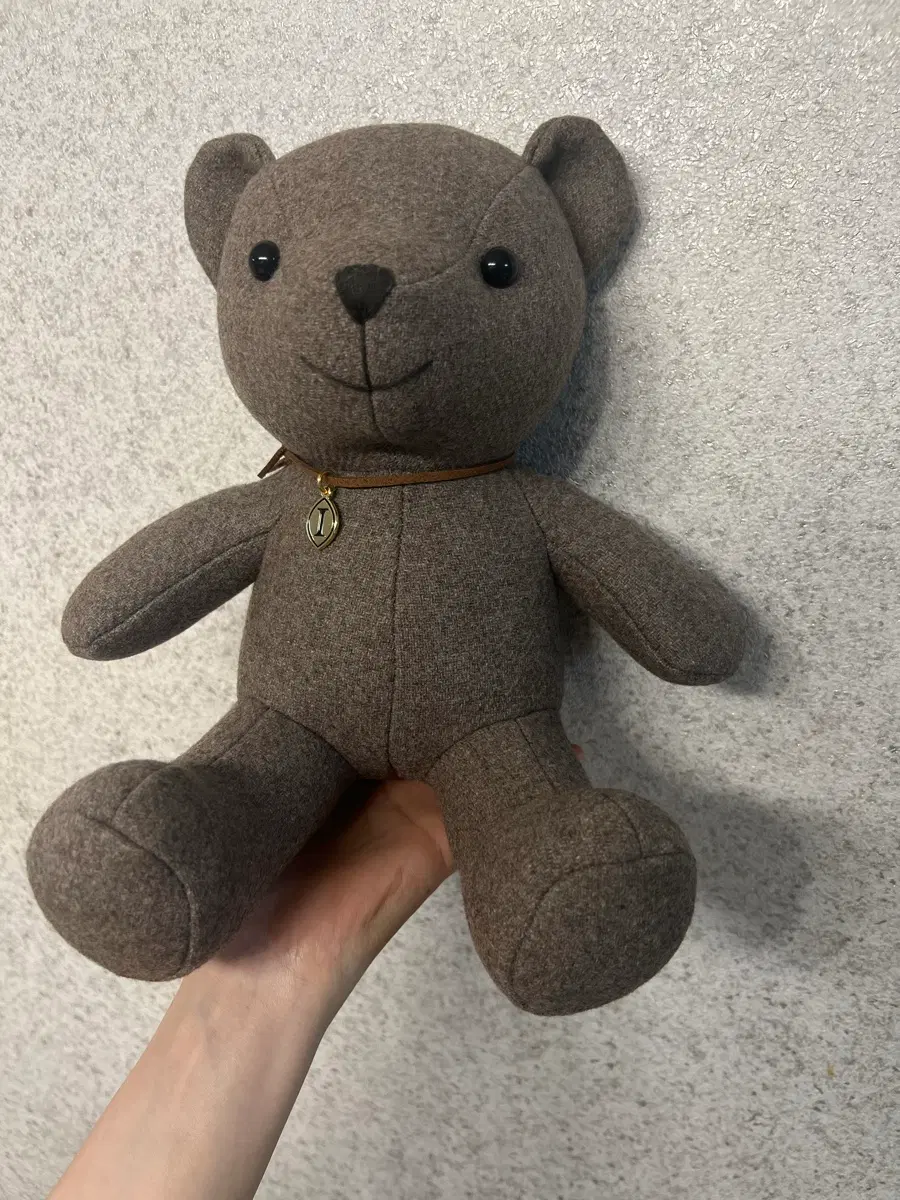 인터콘티넨탈 브라운 테디베어 인형
