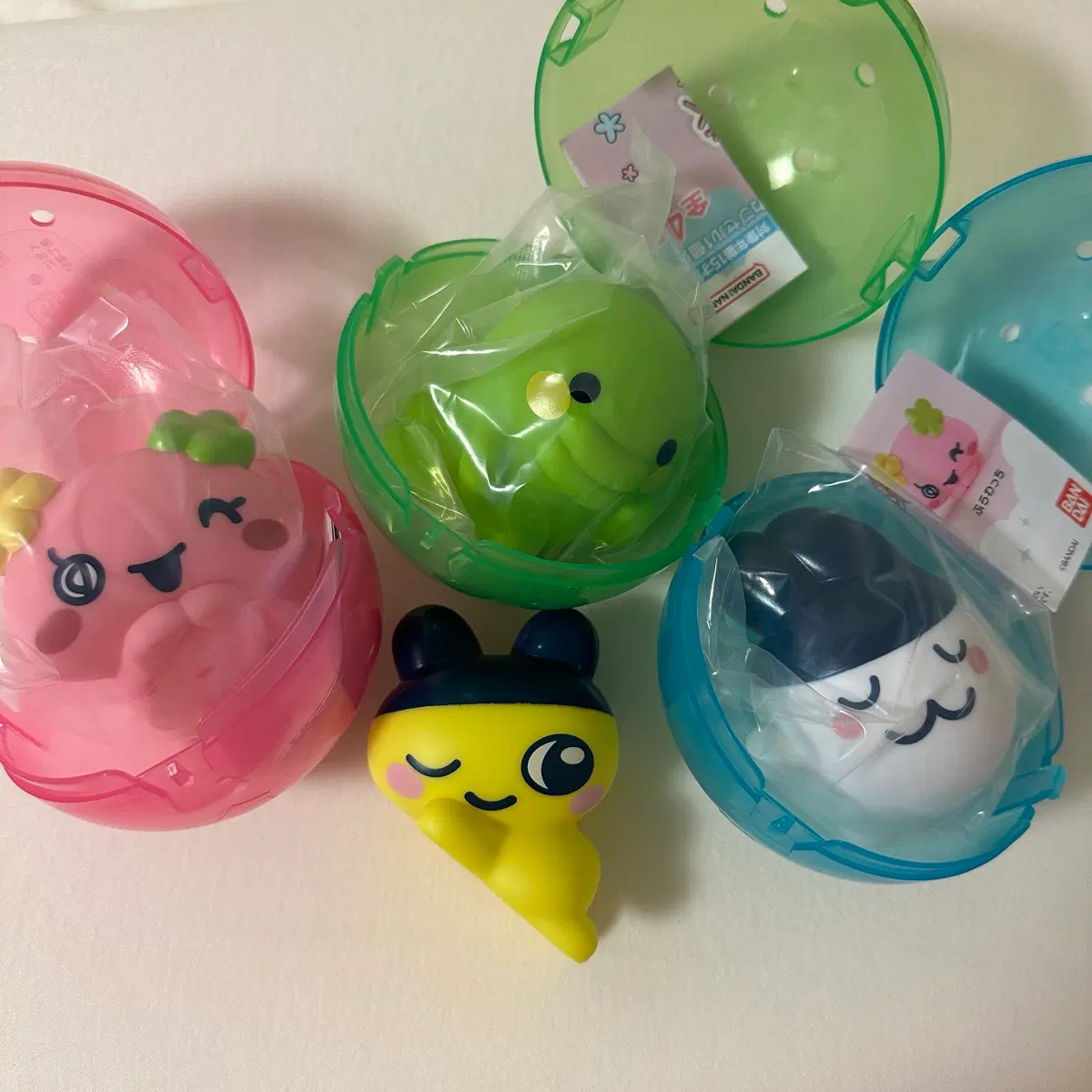 반다이 다마고치 푸니푸니시타이 빅 소프비 피규어 가챠 풀세트
