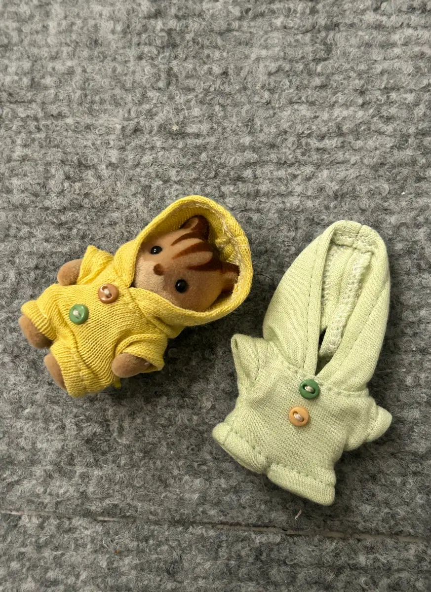 실바니안 수제 옷 일괄