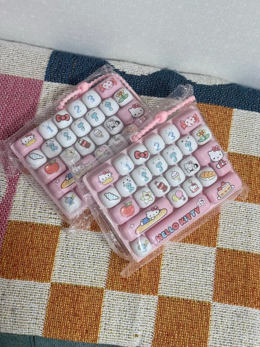 새상품,미개봉 : 헬로키티 대형 키캡