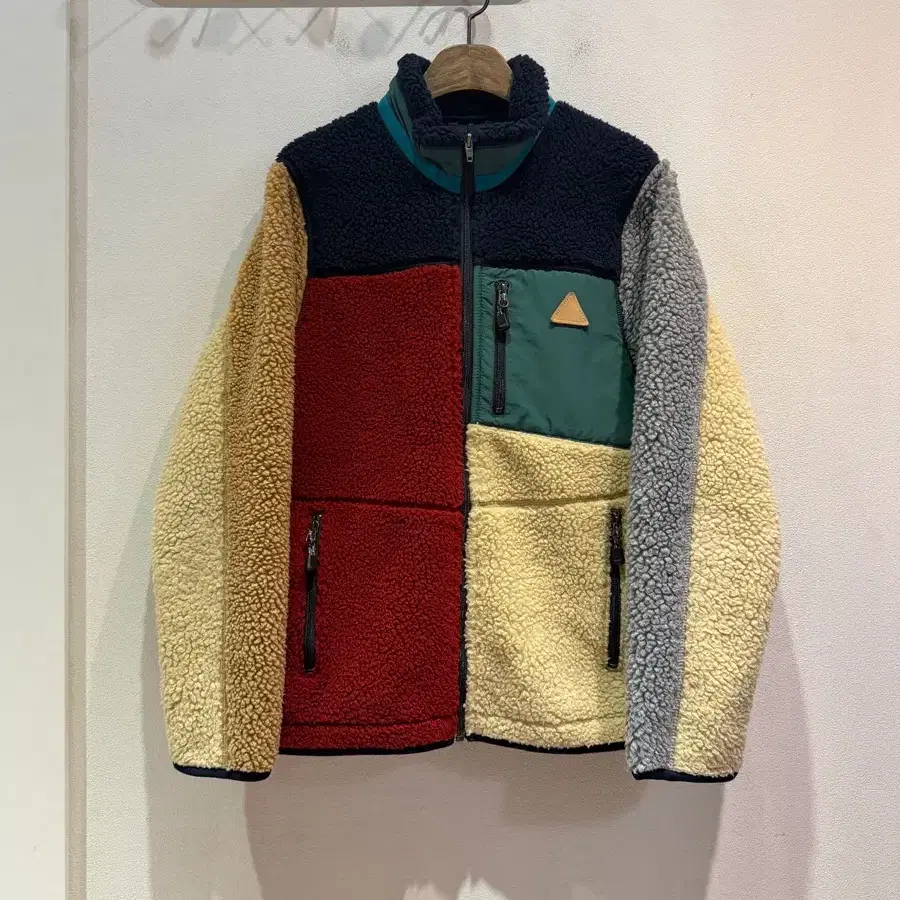 어네이티브 플리스 A-NATIVE Fleece