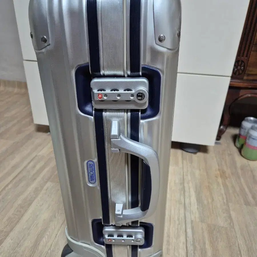 RIMOWA 실버 인테그랄 2휠 기내용