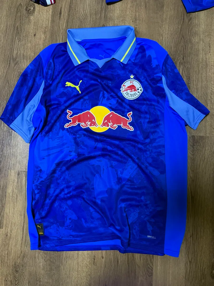 푸마 FC 잘츠부르크 키드슈퍼 유니폼