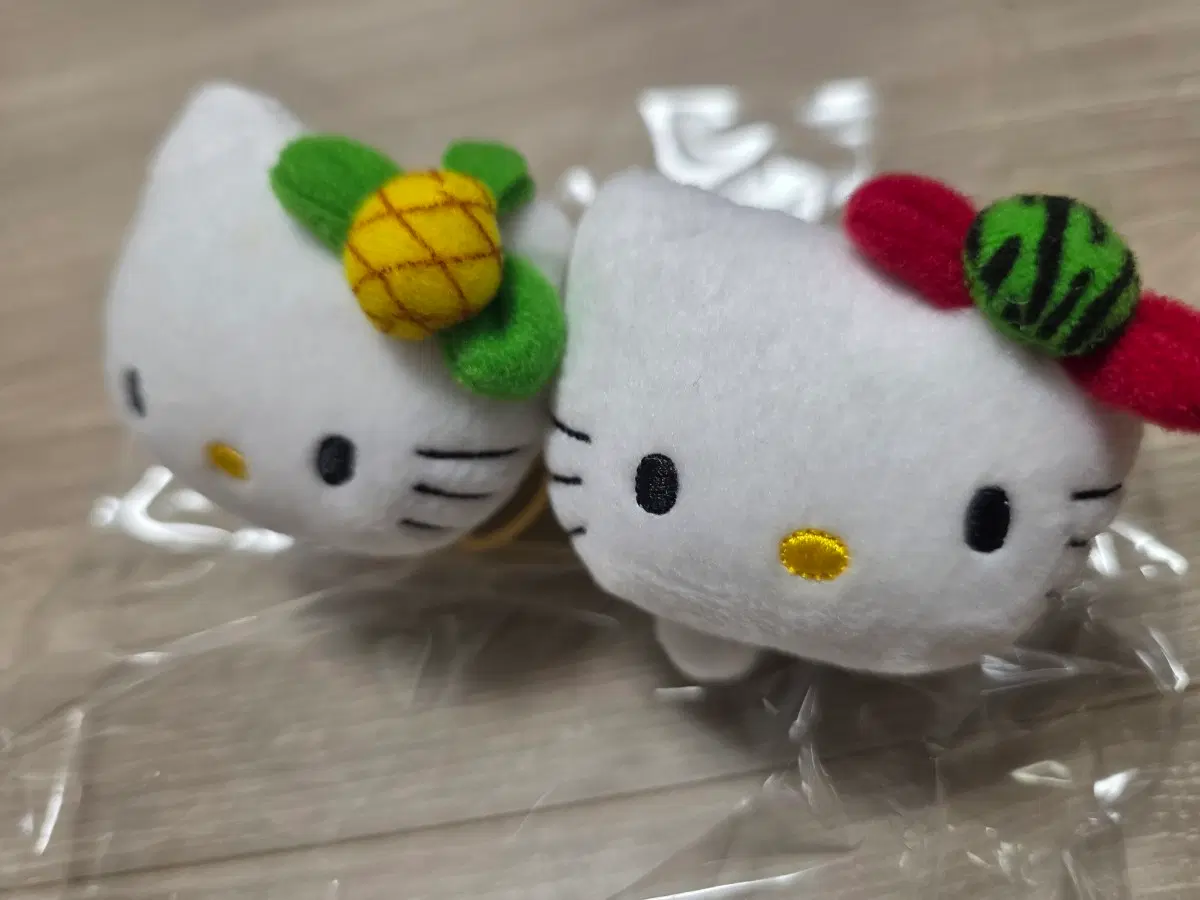 산리오 고전 키티 인형키링 2개세트