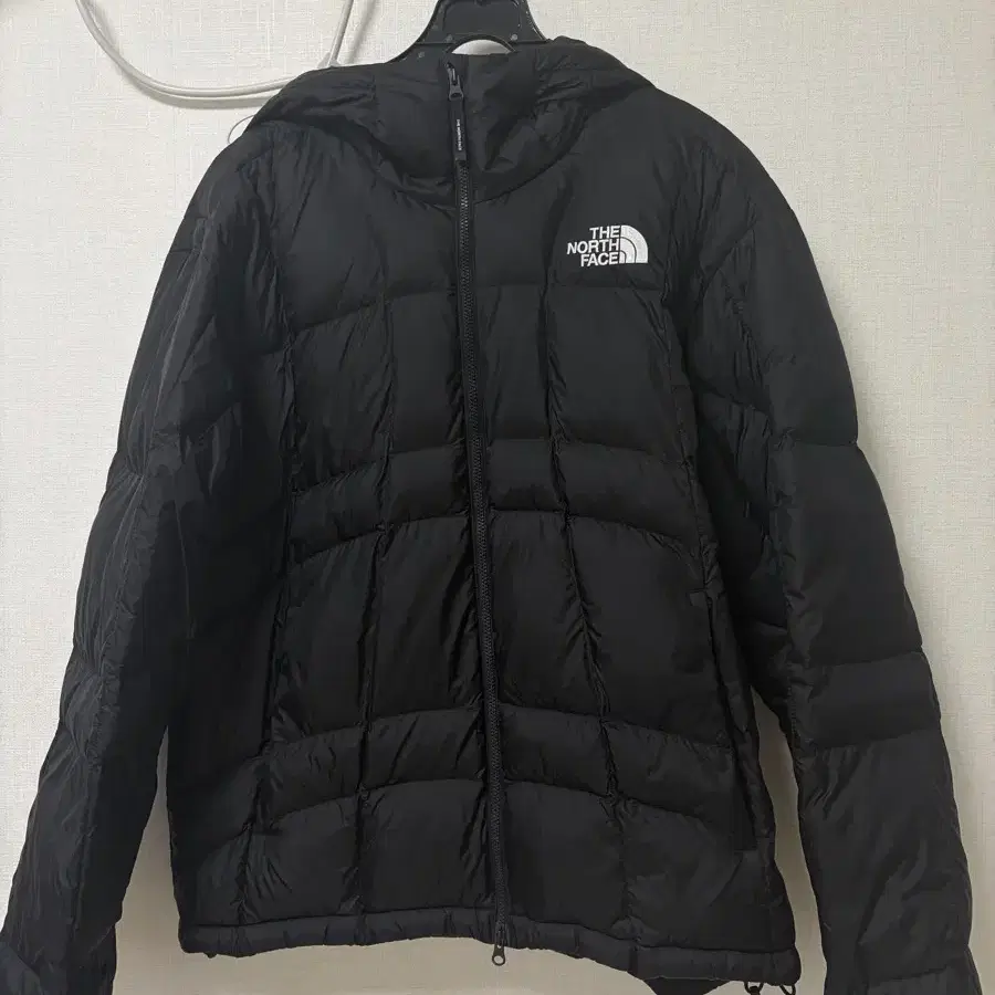노스페이스 경량 패딩 S/90 (웨이브 온볼)