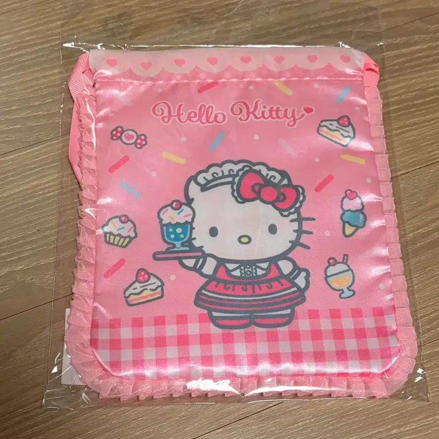 헬로키티 복조리파우치