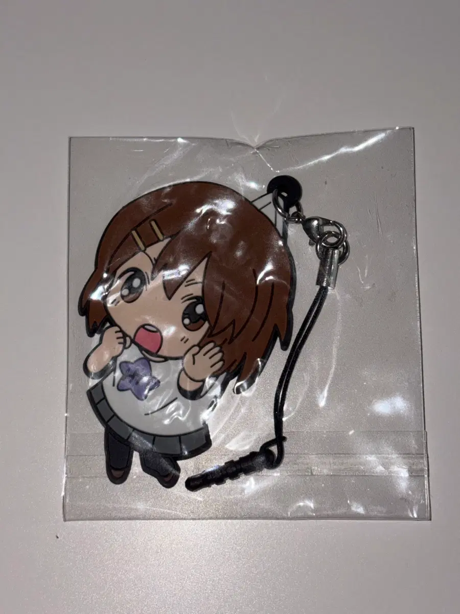 케이온 유이 꼬집힌 스트랩 이어폰 잭 판매합니다! 고전 미소녀 피규
