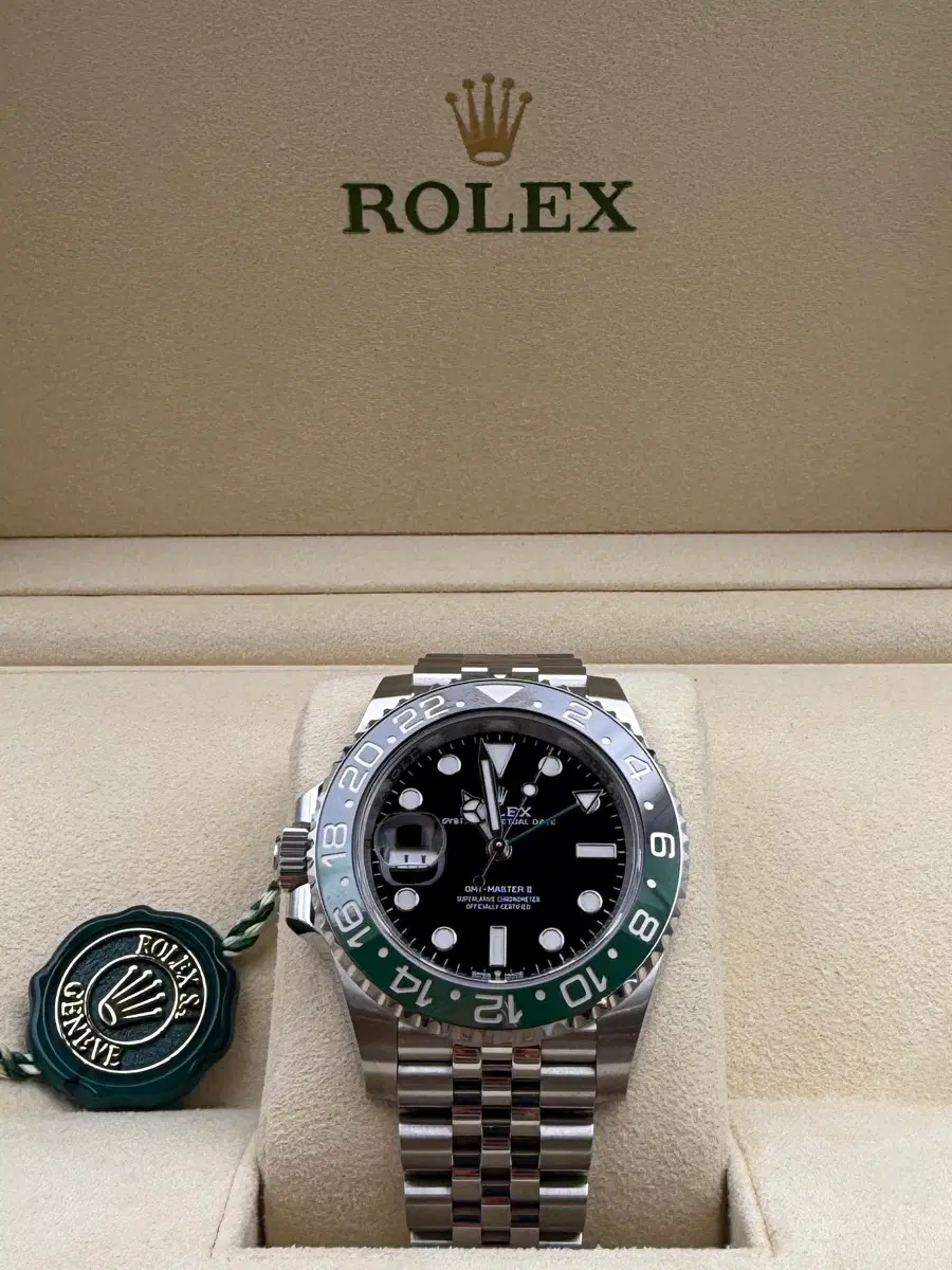 롤렉스 GMT-마스터 II 126720VTNR 블랙 쥬빌레